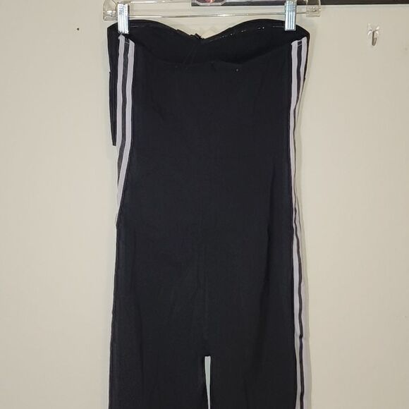 Uniq Strapless Jumpsuit in Black and white - Picture 5 of 6